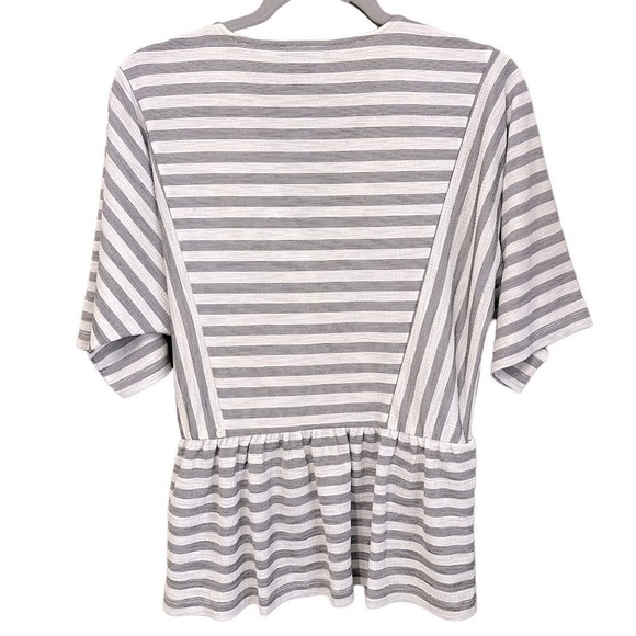 Dkny Striped V Neck Faux Wrap Top Size S - Picture 4 of 7